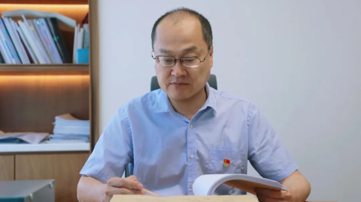 身邊的“優(yōu)秀黨務(wù)工作者”